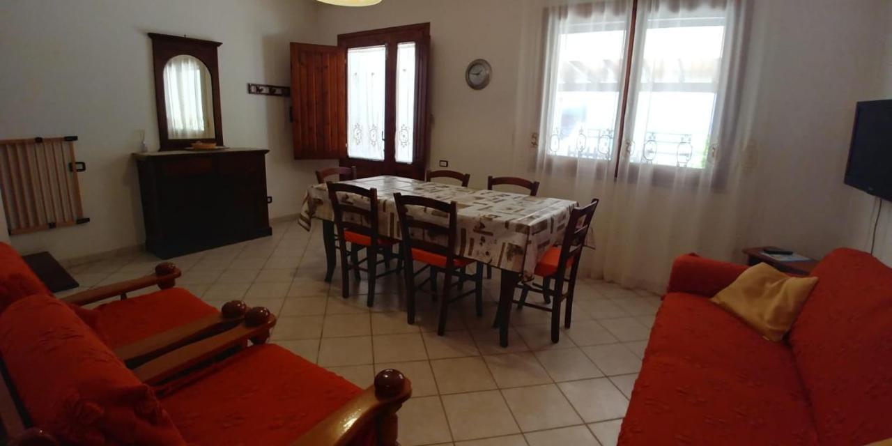 Casa Giovanna Porto Pino Extérieur photo